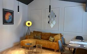 L2 Apartments- City Center- 2 Bed